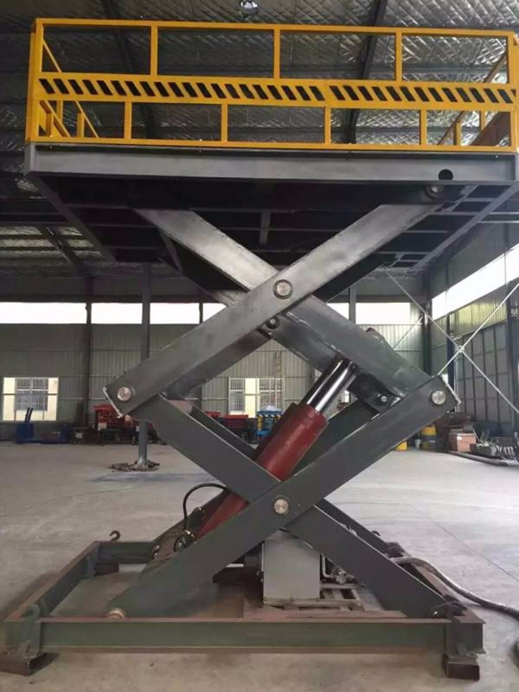 「移动式升降平台车」移动式升降是高空作业专用设备